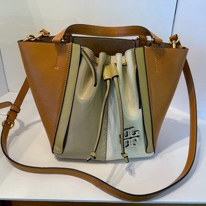 Tori Burch Multi-tanTote